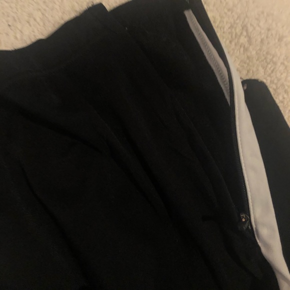 Nike Track Pants 🖤 - Picture 3 of 4